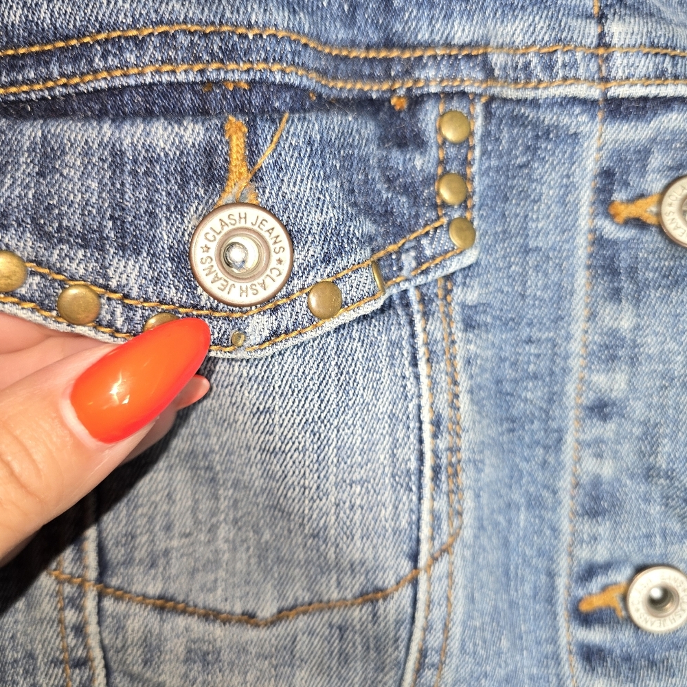 Flower Embroidered Cropped Denim Jacket Size:L - Picture 4 of 11